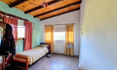 VENTA CASA TRES DORMITORIOS ICHO CRUZ