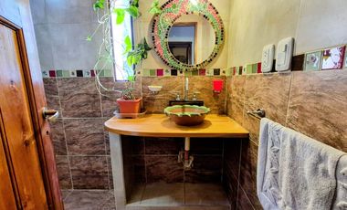 VENTA CASA TRES DORMITORIOS ICHO CRUZ