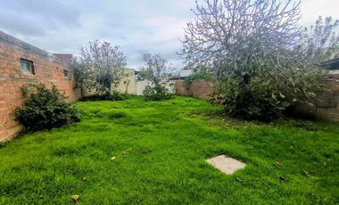 VENTA CASA 2 AMBIENTES EN BALCARCE CON GRAN PARQUE