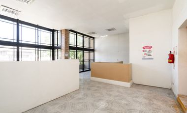 ALQUILER GALPÓN DEP. OFIC. INDL/COML 445M2 CASEROS