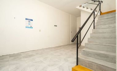 ALQUILER GALPÓN DEP. OFIC. INDL/COML 445M2 CASEROS