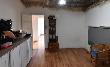 VENTA CASA 3 AMBS HAEDO PARQUE PILETA A RECICLAR