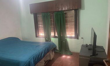 VENTA CASA 4 AMBIENTES  EN LIBERTAD MERLO