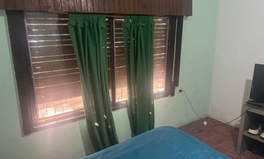 VENTA CASA 4 AMBIENTES  EN LIBERTAD MERLO