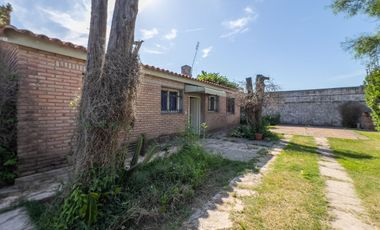 VENTA CASA 3 DORMITORIOS EN PUERTO GABOTO