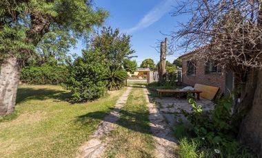 VENTA CASA 3 DORMITORIOS EN PUERTO GABOTO