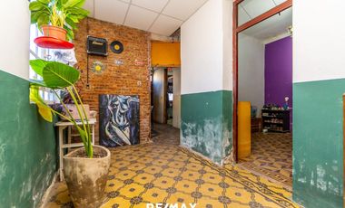 VENTA LOTE + CASAS + LOCAL EN EL MACROCENTRO