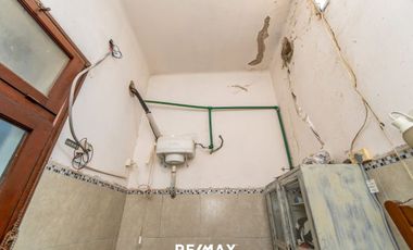 VENTA LOTE + CASAS + LOCAL EN EL MACROCENTRO