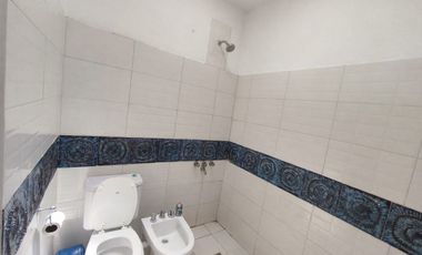 ALQUILER CASA VILLA DE MAYO, 300 M2