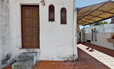 CASA 3 AMBIENTES VENTA FLORESTA + SEGUNDA VIVIENDA