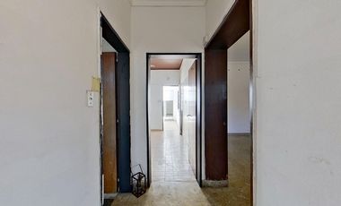 CASA 3 AMBIENTES VENTA FLORESTA + SEGUNDA VIVIENDA