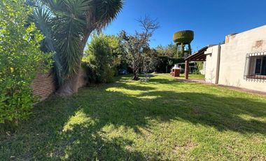 VENDE CASA 3 AMBIENTES Y LOTE 300MTS  FCIO.VARELA