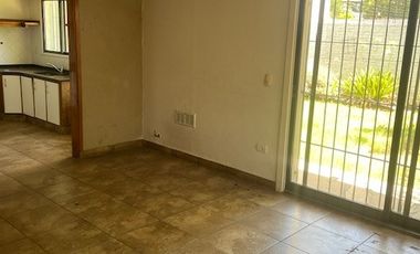 Casa en alquiler en San Antonio de Padua Sur
