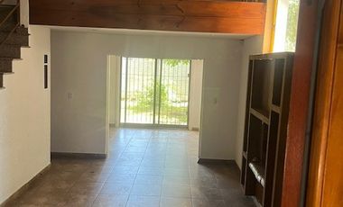Casa en alquiler en San Antonio de Padua Sur