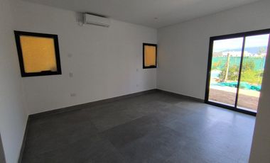CASA 4 DORMITORIOS 3 BAÑOS B° Estancia Bulnes