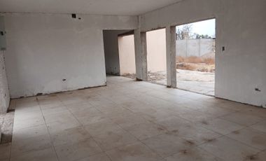 VENTA CASA EN CONSTRUCCION. B° PRIVADO.SANTA LUCIA
