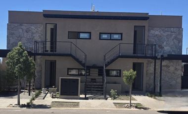 DEPARTAMENTO A ESTRENAR BARRIO PRIVADO LAS TACAS