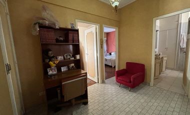 Venta casa 5 amb, pileta,  garage Floresta