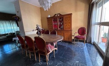Venta casa 5 amb, pileta,  garage Floresta