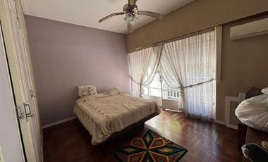Venta casa 5 amb, pileta,  garage Floresta