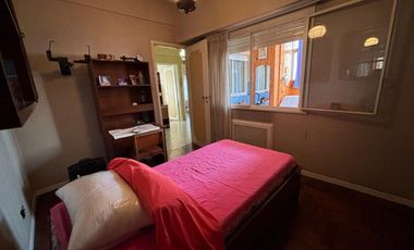 Venta casa 5 amb, pileta,  garage Floresta