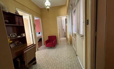 Venta casa 5 amb, pileta,  garage Floresta