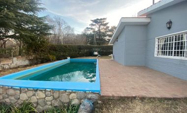 CASA EN ALQUILER CON PILETA EN BIALET MASSE A 100M DE RN 38