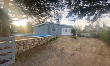 CASA EN ALQUILER CON PILETA EN BIALET MASSE A 100M DE RN 38
