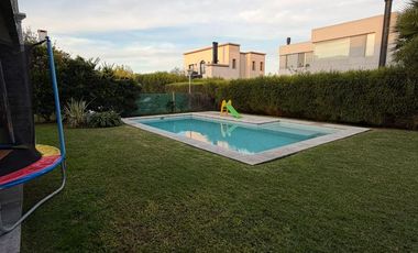 Casa en alquiler en Nuevo Quilmes