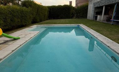 Casa en alquiler en Nuevo Quilmes