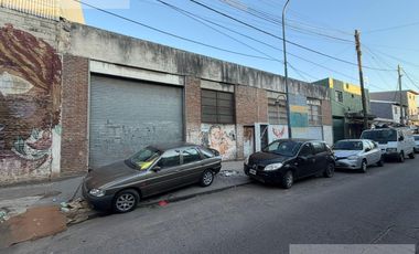Unicamente para Depósito - Alquiler - 600m2 - Techo de Losa