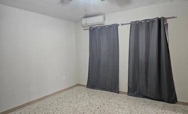 CASA EN RENTA EN TORREON JARDIN, TORREON, COAHUILA.