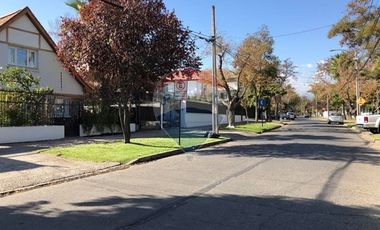 Casa remodelada en Plaza Uruguay,  Providencia