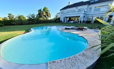 Casa a la venta en Buenos Aires Golf Club Bella Vista