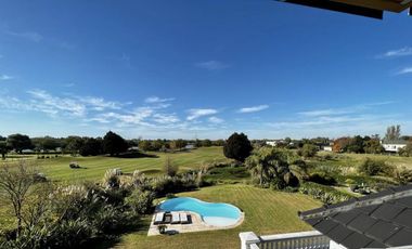 Casa a la venta en Buenos Aires Golf Club Bella Vista