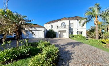 Casa a la venta en Buenos Aires Golf Club Bella Vista