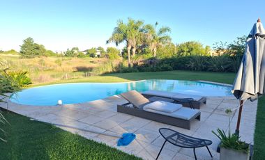 Casa a la venta en Buenos Aires Golf Club Bella Vista