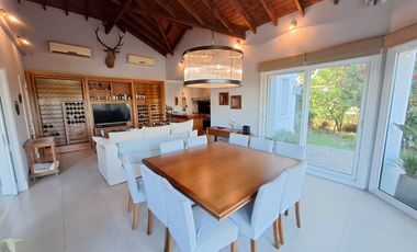 Casa a la venta en Buenos Aires Golf Club Bella Vista