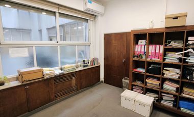 Venta de Excelente Oficina en Tribunales - Zona Centro - CABA