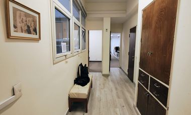 Venta de Excelente Oficina en Tribunales - Zona Centro - CABA