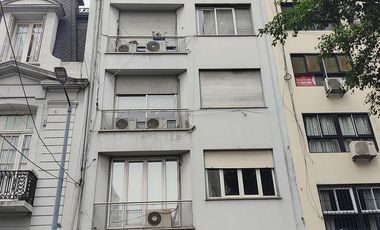 Venta de Excelente Oficina en Tribunales - Zona Centro - CABA