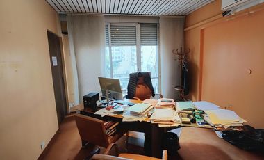 Venta de Excelente Oficina en Tribunales - Zona Centro - CABA