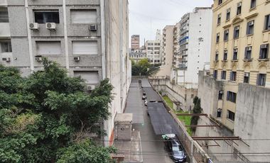 Venta de Excelente Oficina en Tribunales - Zona Centro - CABA