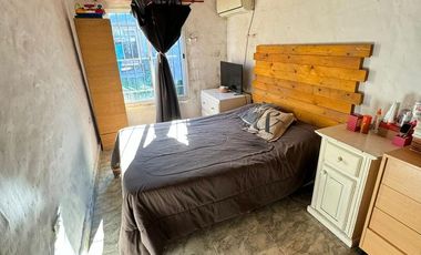 Venta casa en Bella Vista de 5 ambientes
