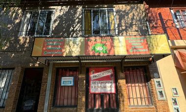 Venta casa en Bella Vista de 5 ambientes