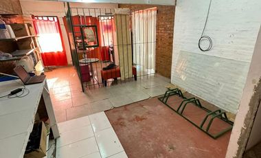 Venta casa en Bella Vista de 5 ambientes