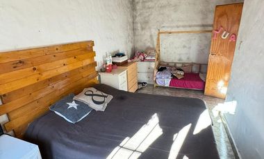 Venta casa en Bella Vista de 5 ambientes