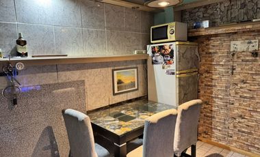 PH 5 ambientes, patio, balcón. A 100 metros de Hipólito Yrigoyen VENTA