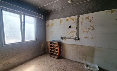 PH 5 ambientes, patio, balcón. A 100 metros de Hipólito Yrigoyen VENTA