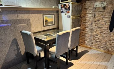 PH 5 ambientes, patio, balcón. A 100 metros de Hipólito Yrigoyen VENTA